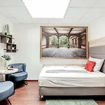 パラス 3*