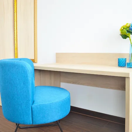 パラス ホテル 3*