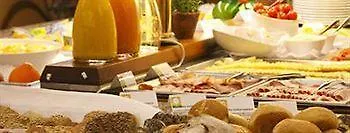 パラス ホテル 3*